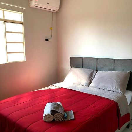 Quarto Privado Em Residencia No Coracao De Foz - Casa E Banheiro Compartilhado Фос-ду-Игуасу Экстерьер фото